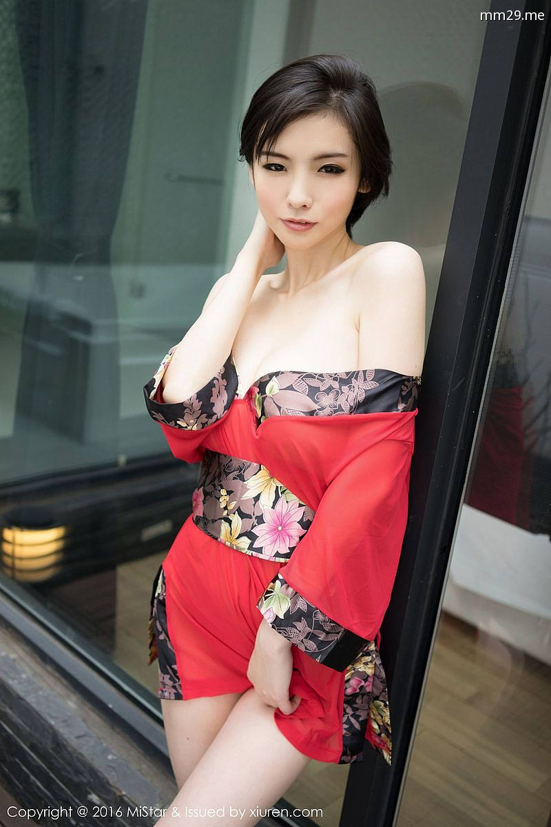 清纯短发图片