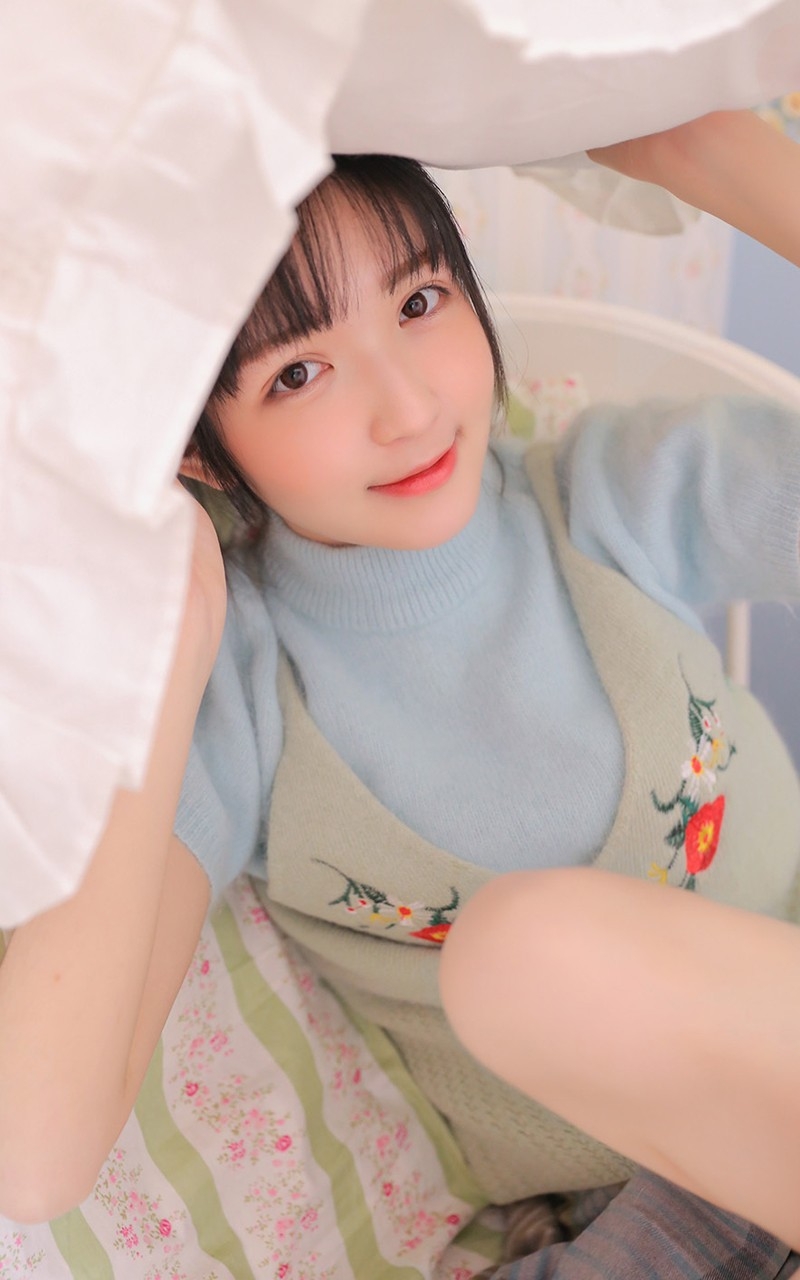 黄歆苑图片
