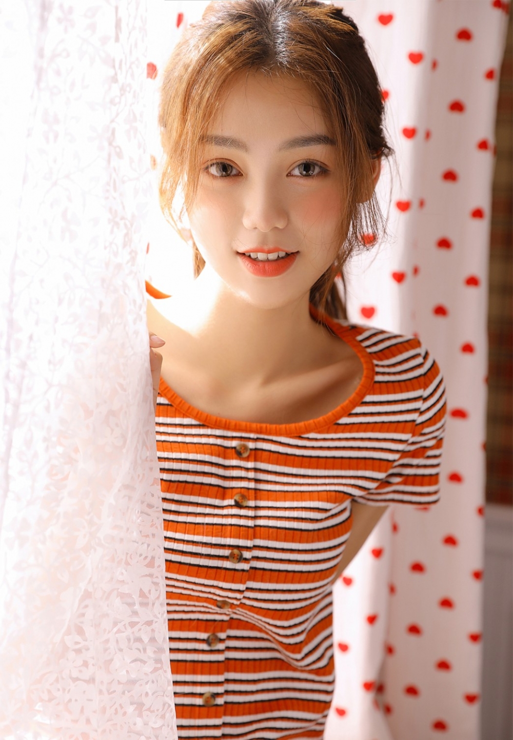 黄歆苑图片