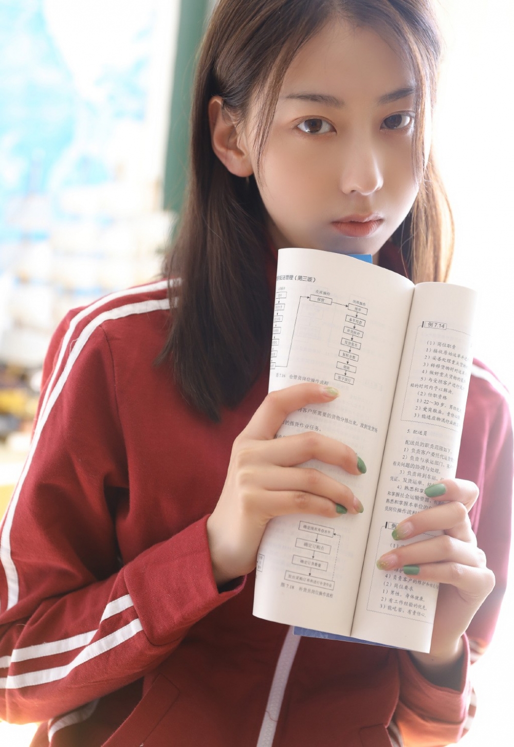 黄歆苑图片