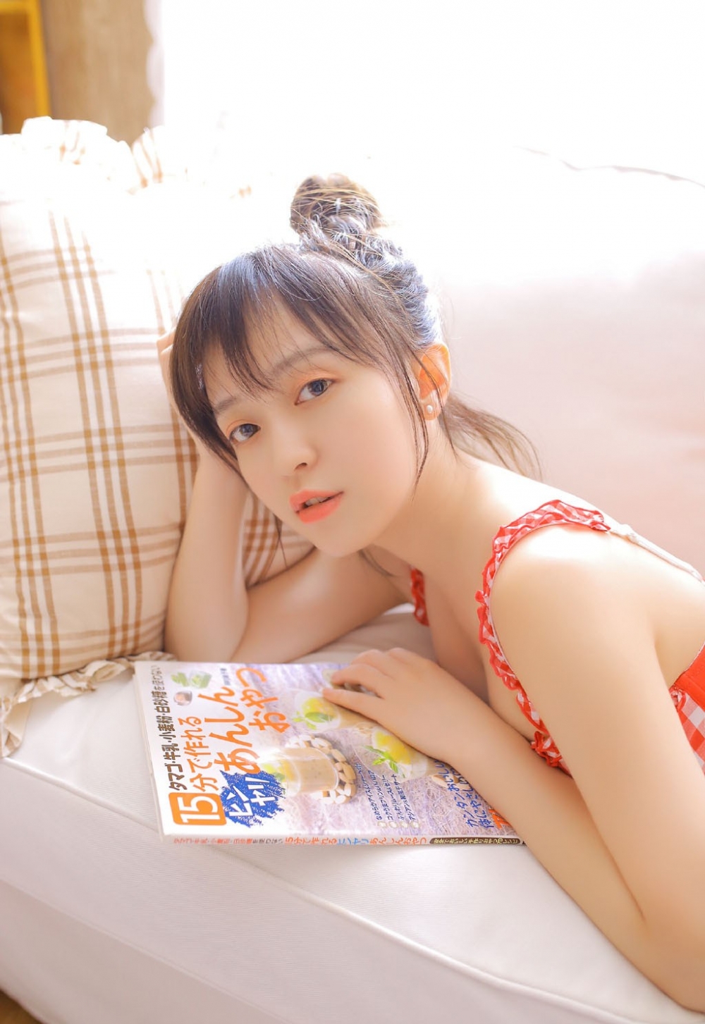 黄歆苑图片