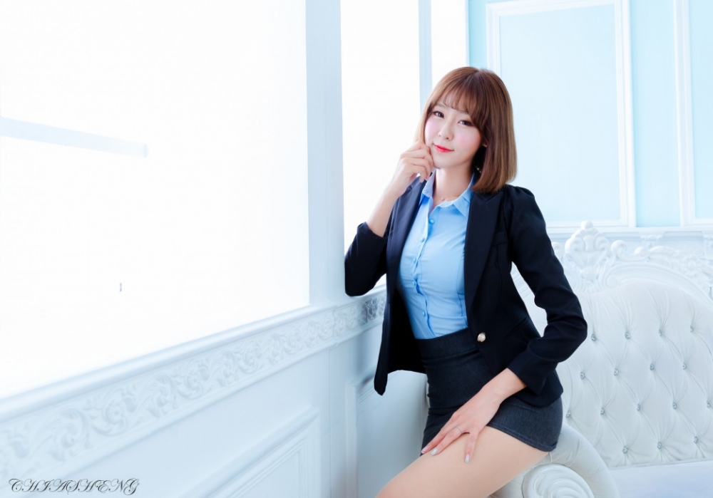 黄歆苑图片