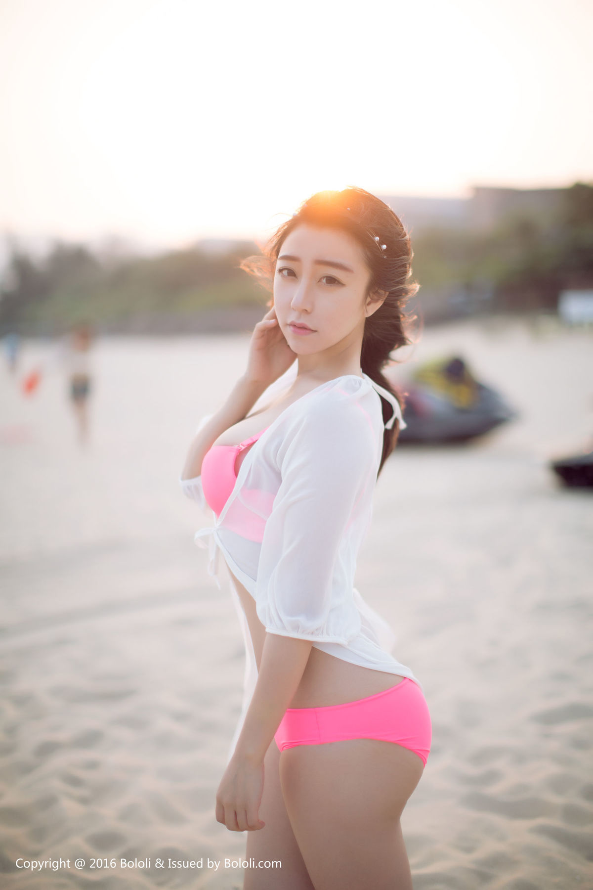 新疆乌鲁木齐美女朵比dobby三亚旅拍性感内衣黑丝系列高清妹妹写真集图片