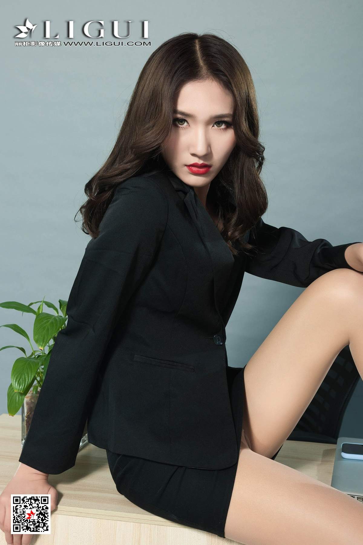 高根美腿腿模RITA肉丝袜长腿丽人写真集图片