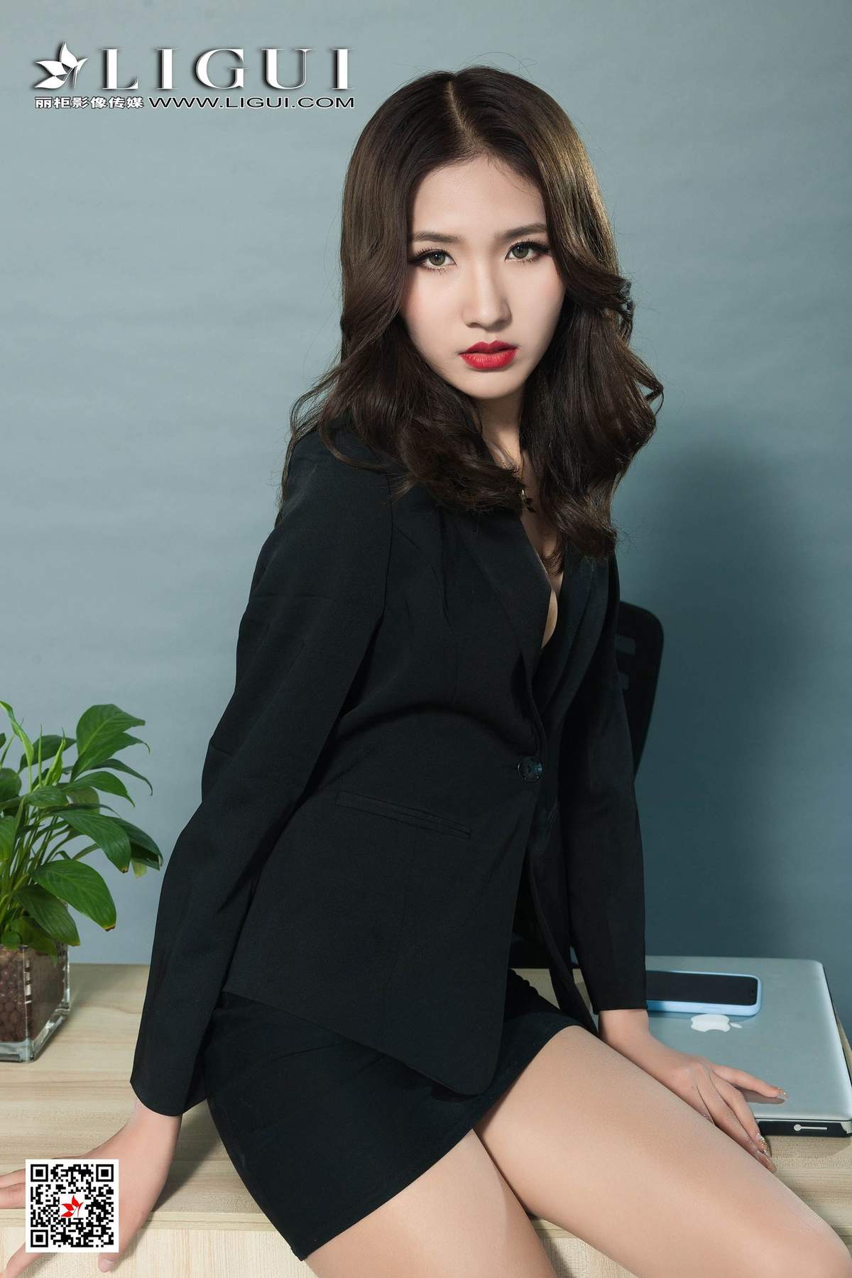 高根美腿腿模RITA肉丝袜长腿丽人写真集图片