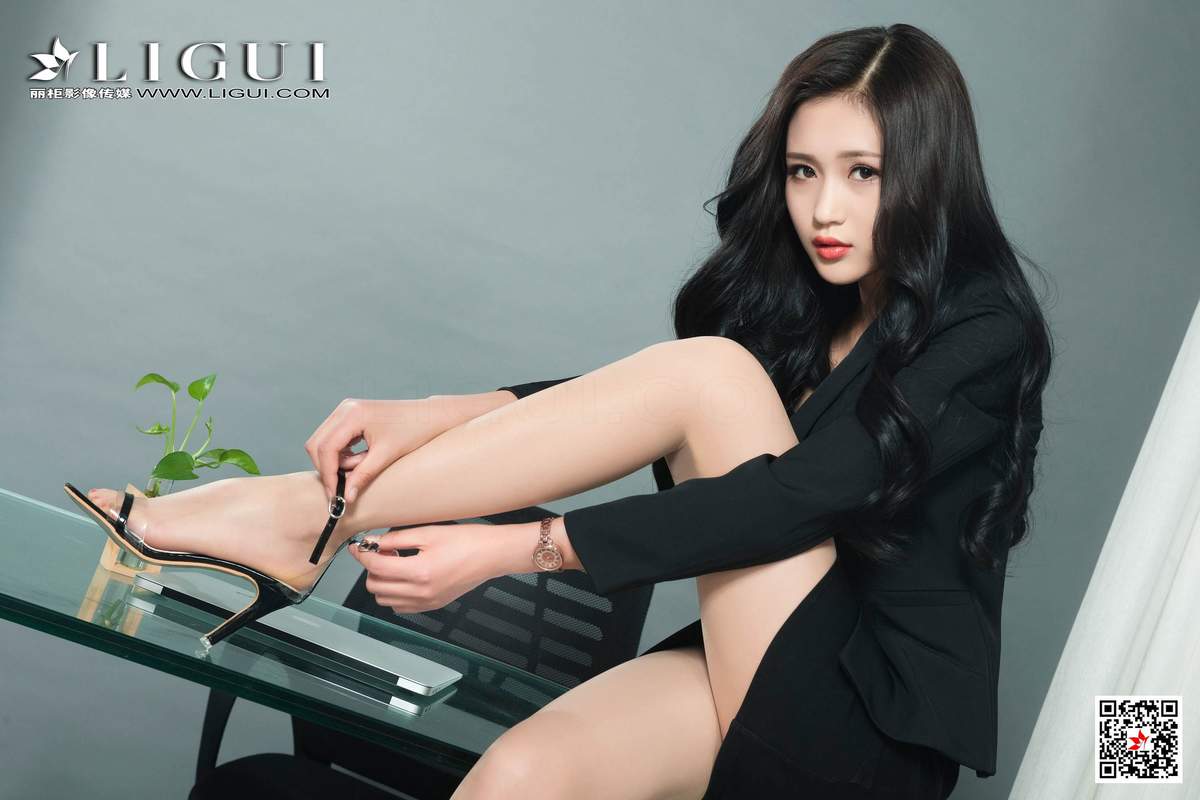 高根美腿腿模RITA肉丝袜长腿丽人写真集图片