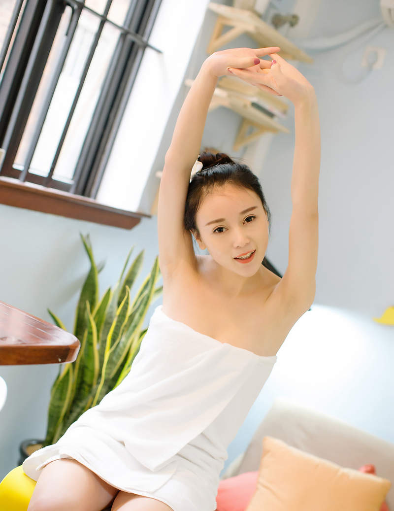 赵小米图片