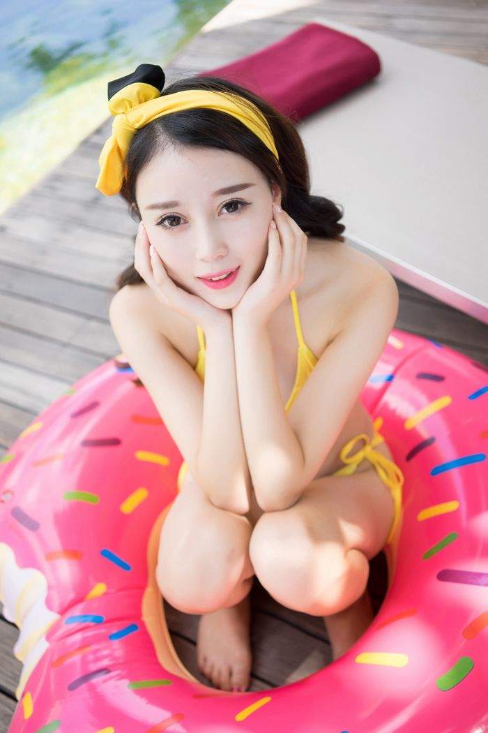 赵小米图片