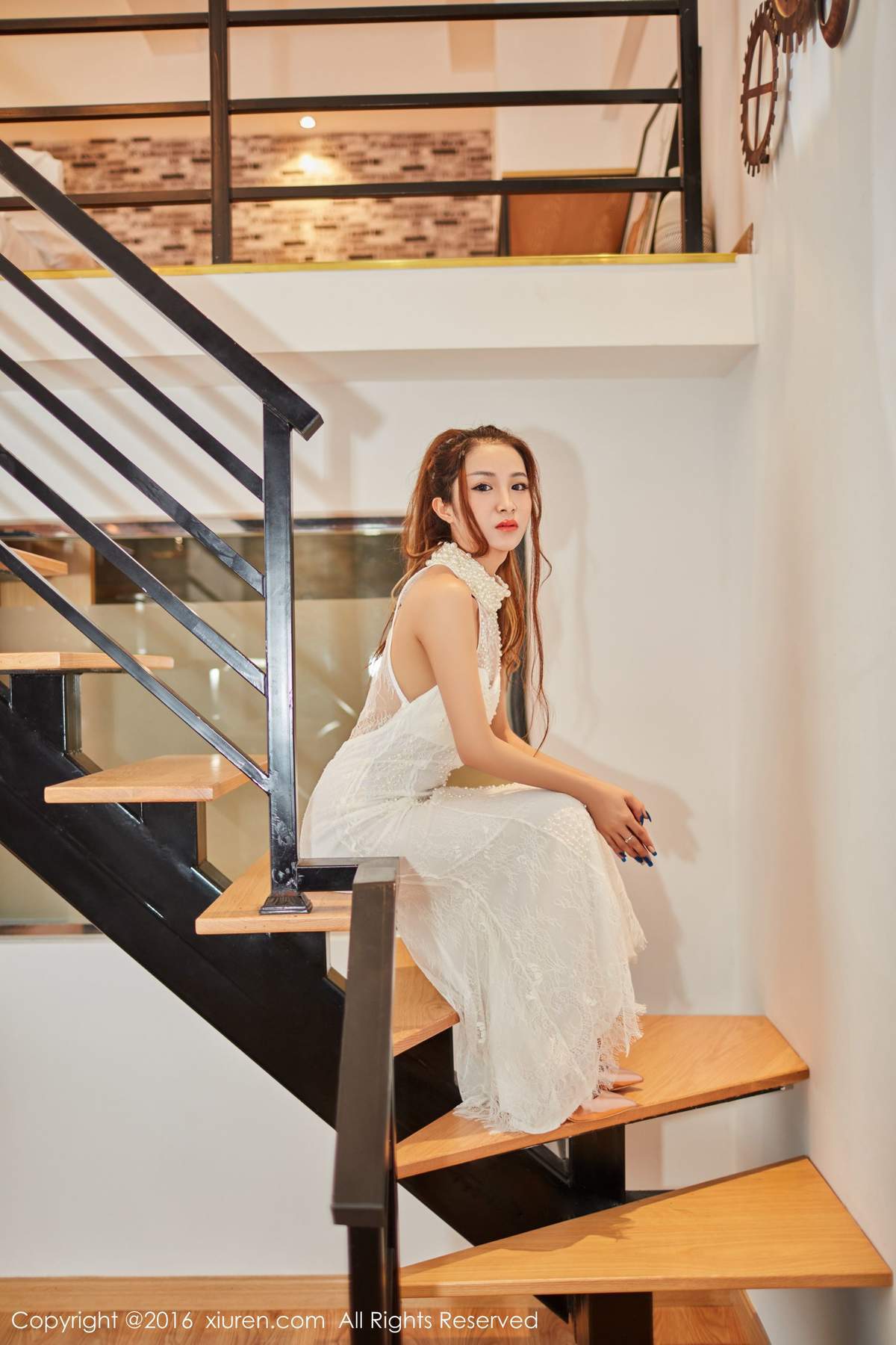 美女梁莹图片