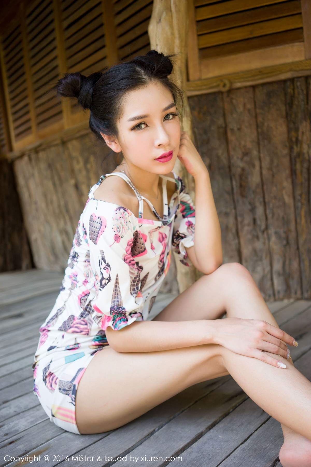 戴小唯图片