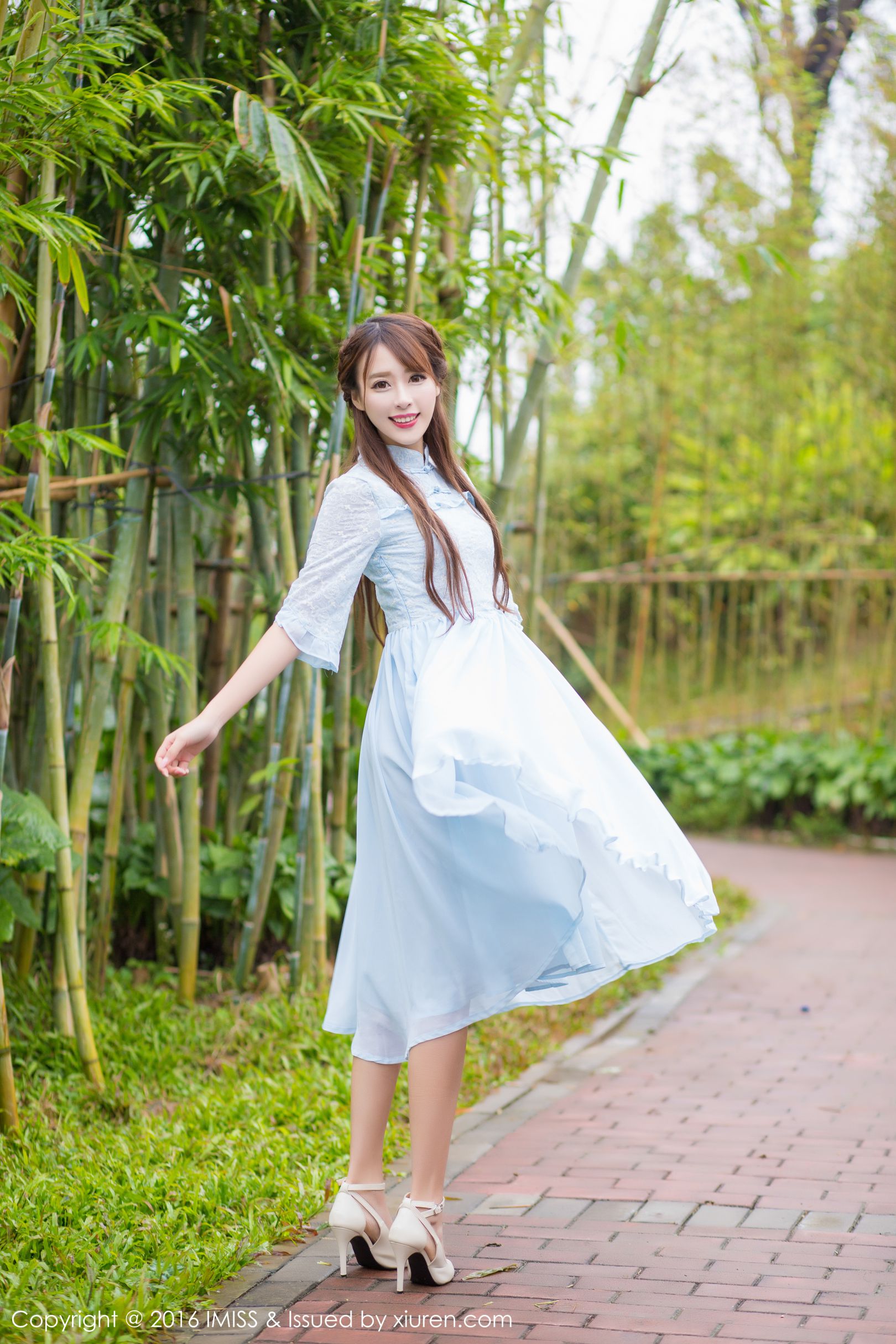 谭小雅图片