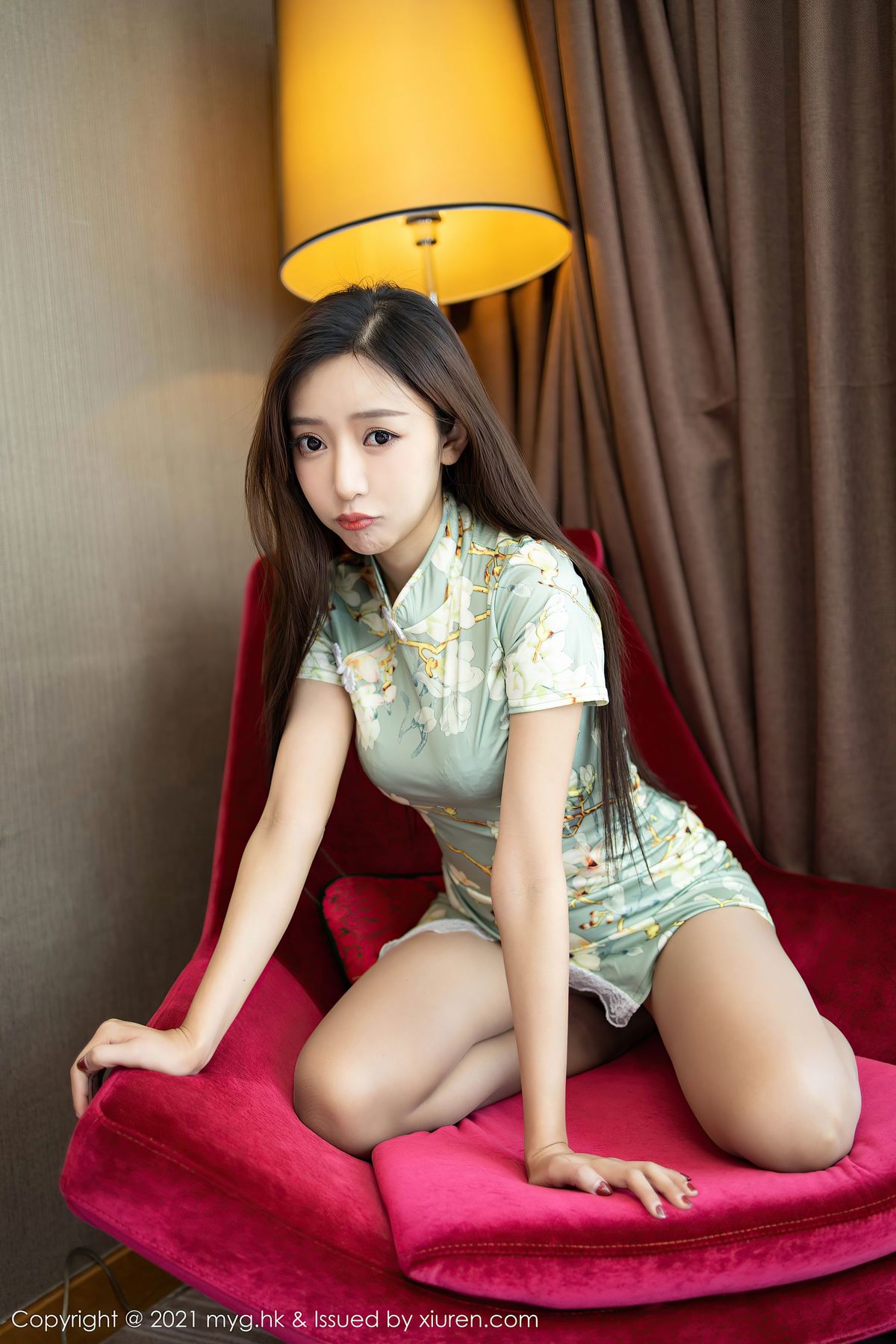 美女169pp王馨瑶yanni-高开衩的长裙与极致魅惑的丝袜美腿高清黑丝美女壁纸图片图片