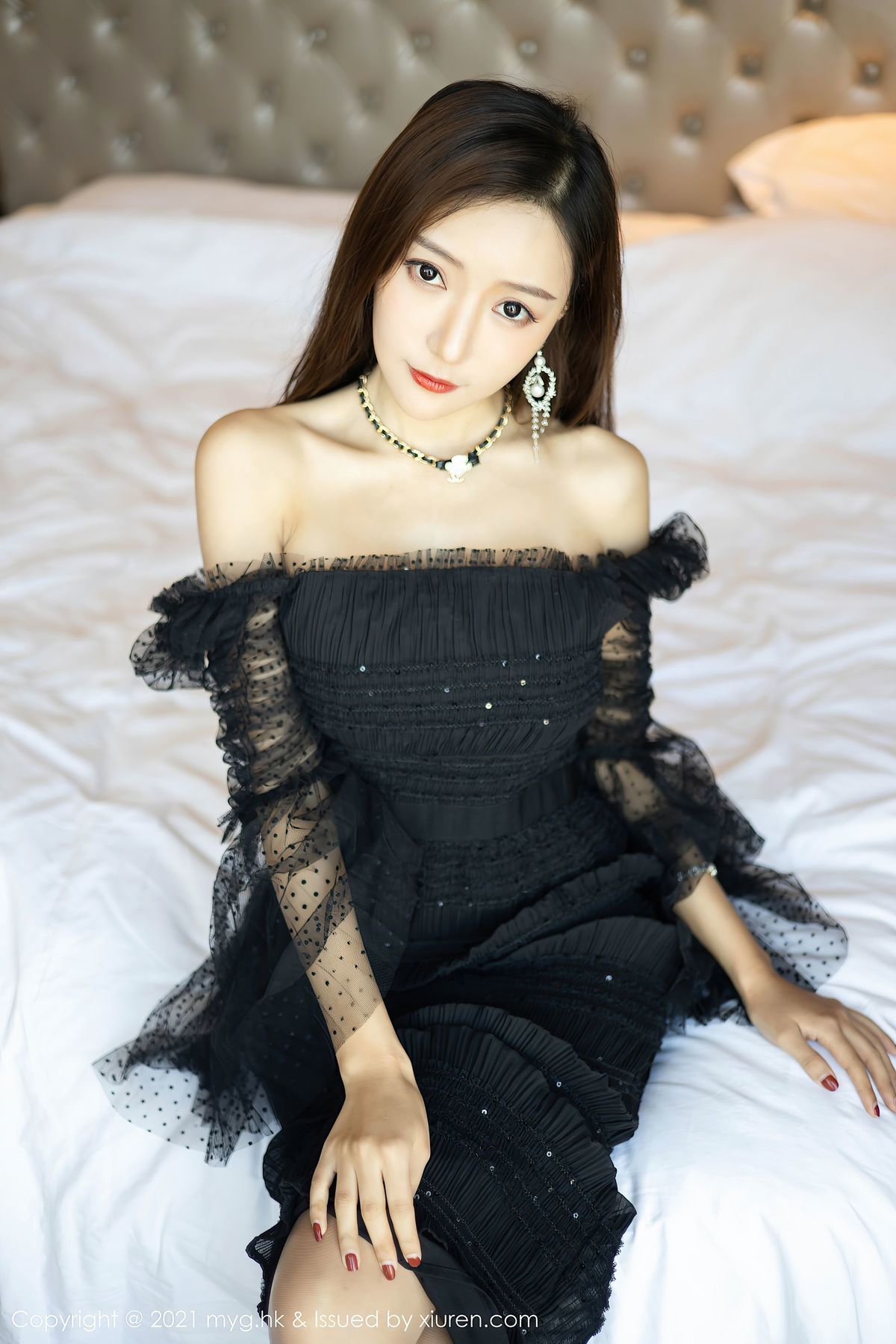 美女169pp王馨瑶yanni-一身黑色高开叉晚礼服高清妹子壁纸图片图片