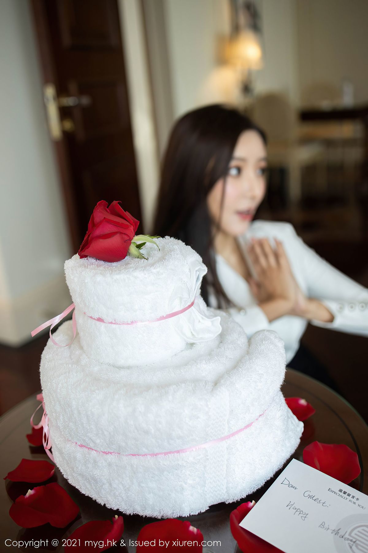 美女169pp王馨瑶yanni-一身黑色高开叉晚礼服高清妹子壁纸图片图片