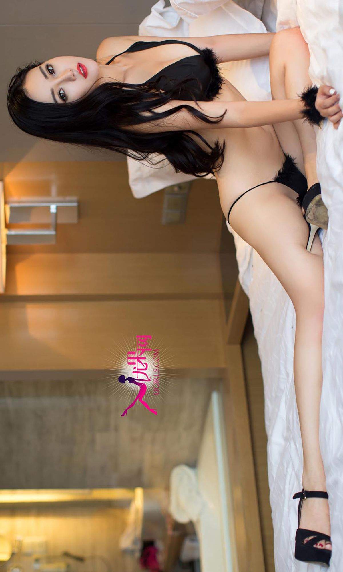 亚洲狂野模特心儿笑容明媚娇俏可爱美女摄影写真集图片