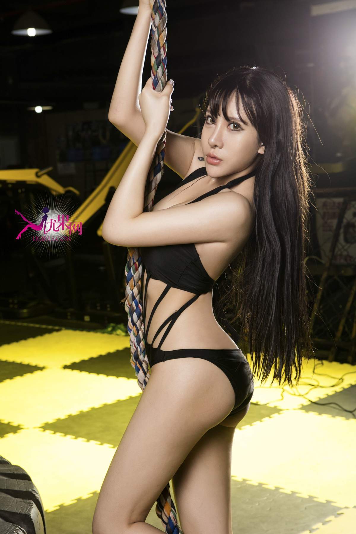 美女杨佩图片
