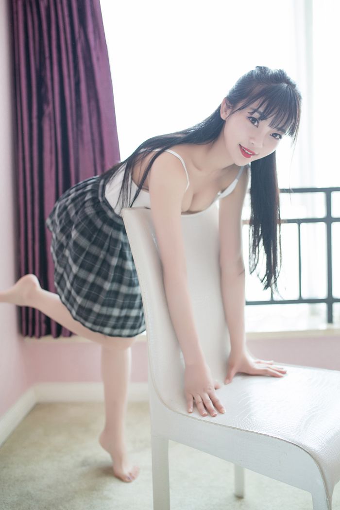 莉莉丝图片
