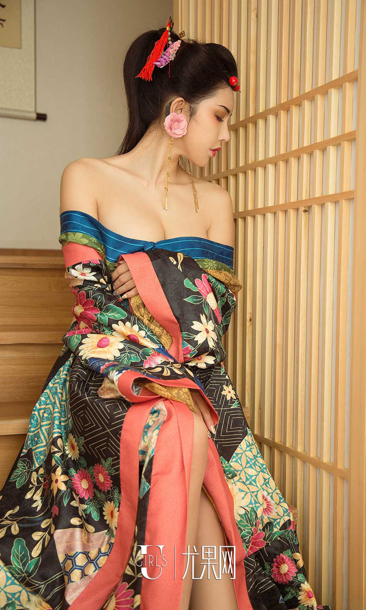 美女孟十朵图片