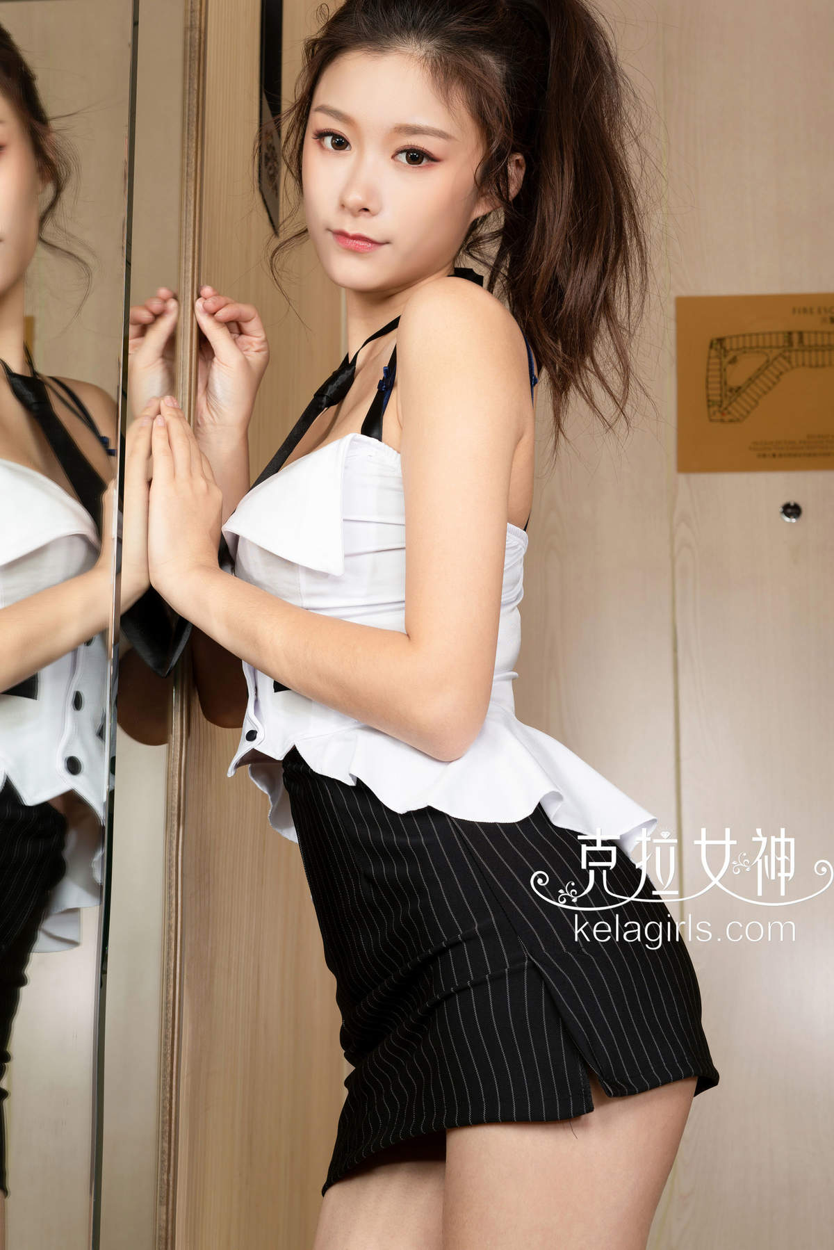 美女菲菲图片