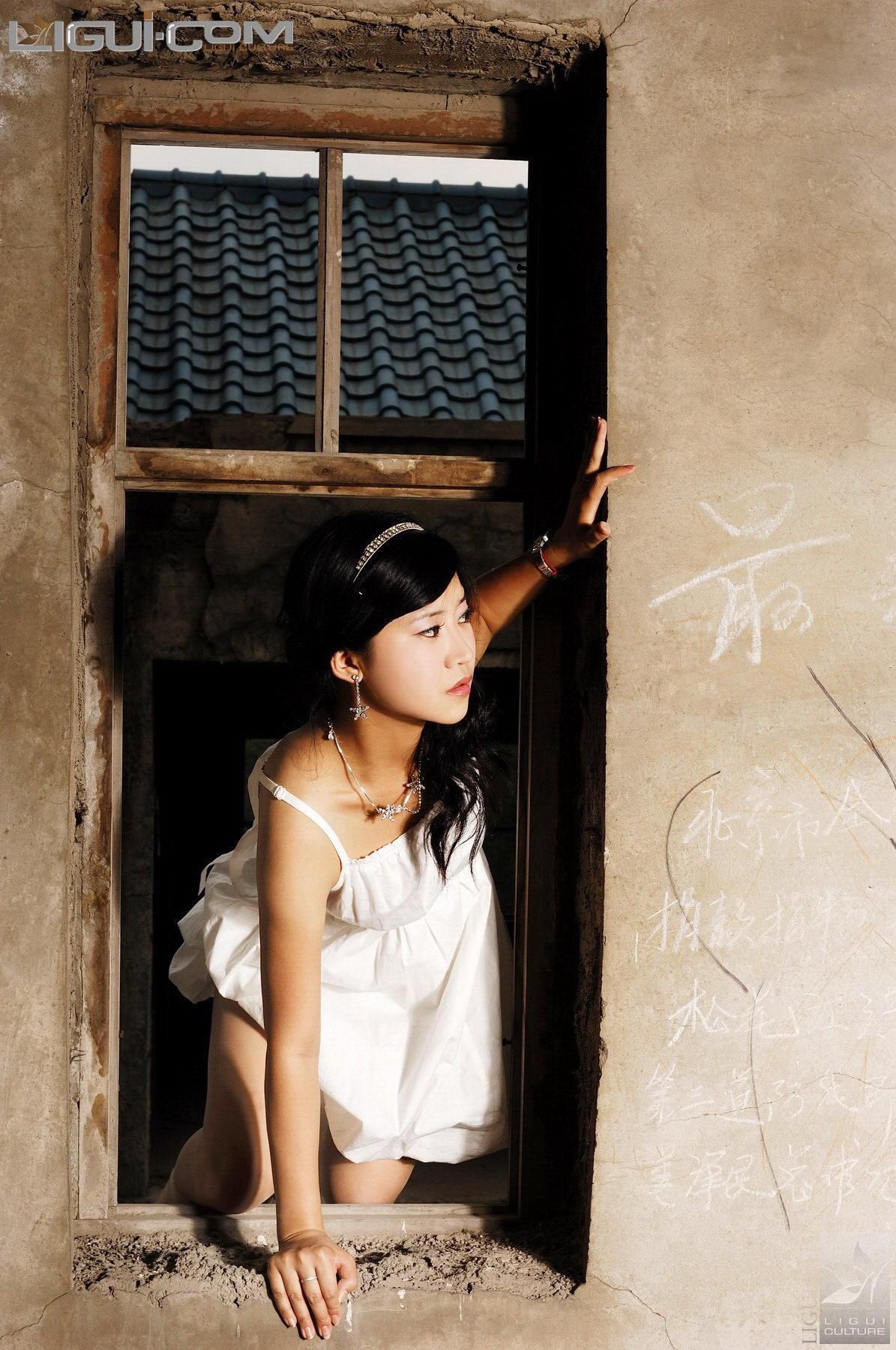 最新cct58美女Model卡鲁鲁纯情少女的丝恋丝足写真图片图片