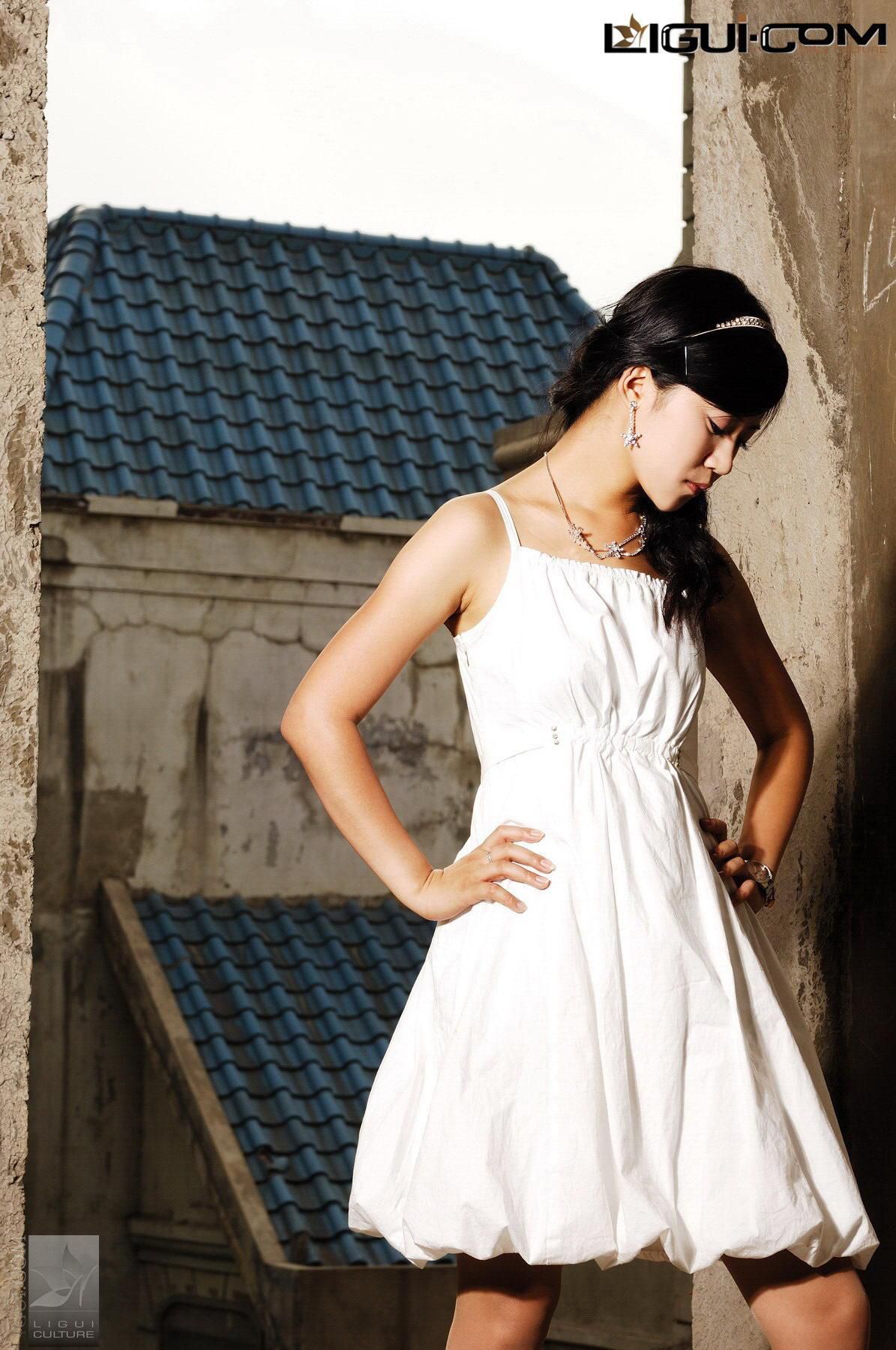 最新cct58美女Model卡鲁鲁纯情少女的丝恋丝足写真图片图片