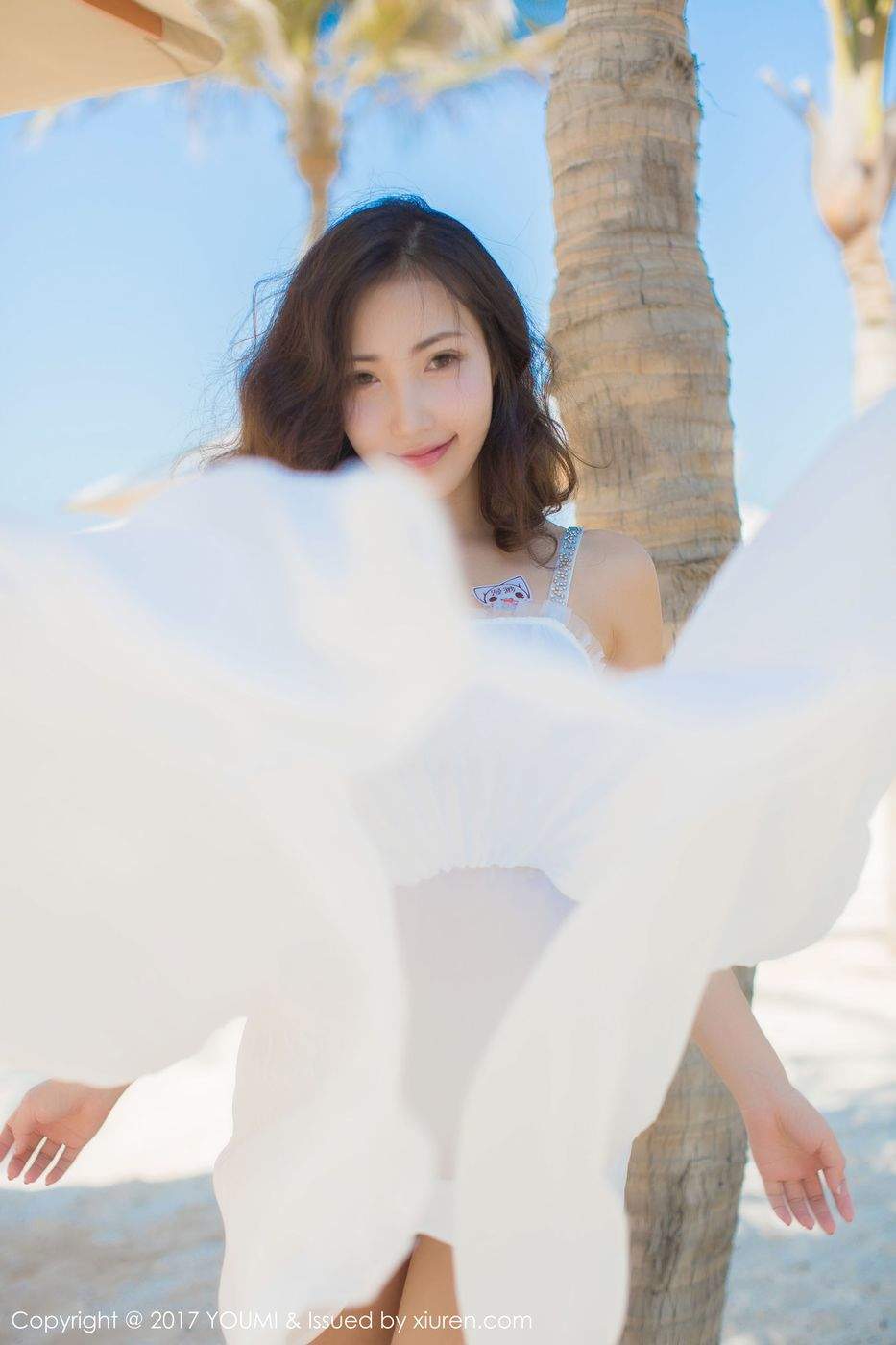 丽柜由美图片