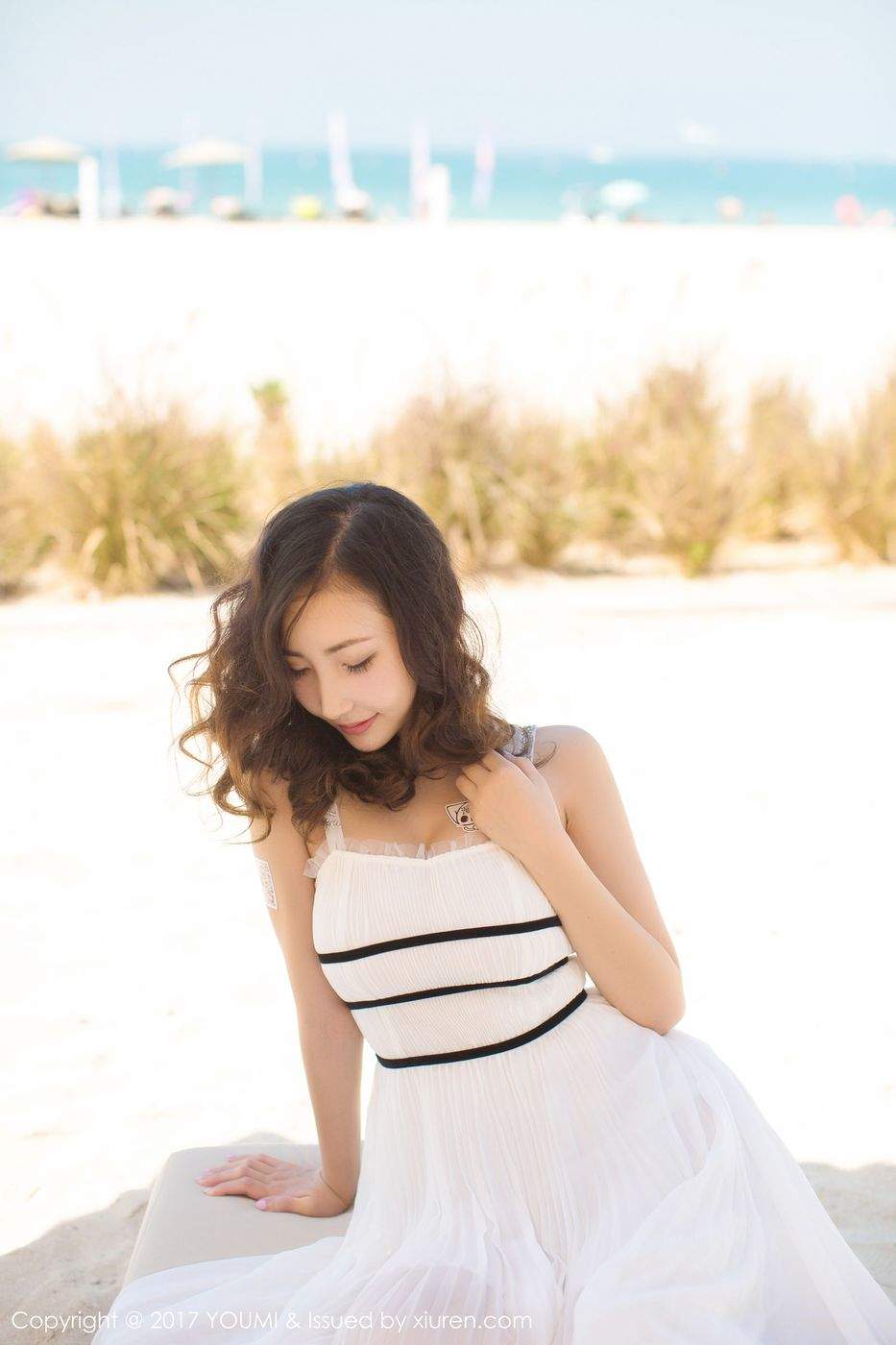 丽柜由美图片