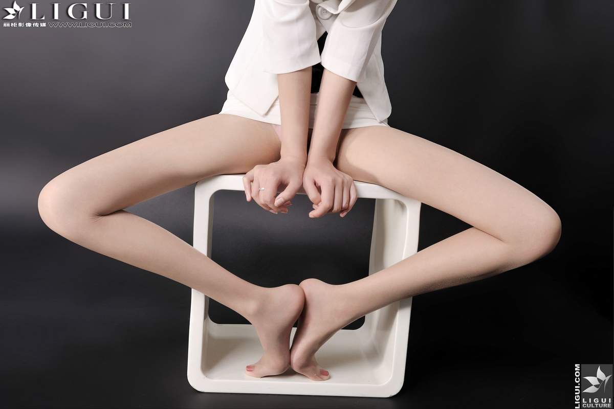美女文欣图片