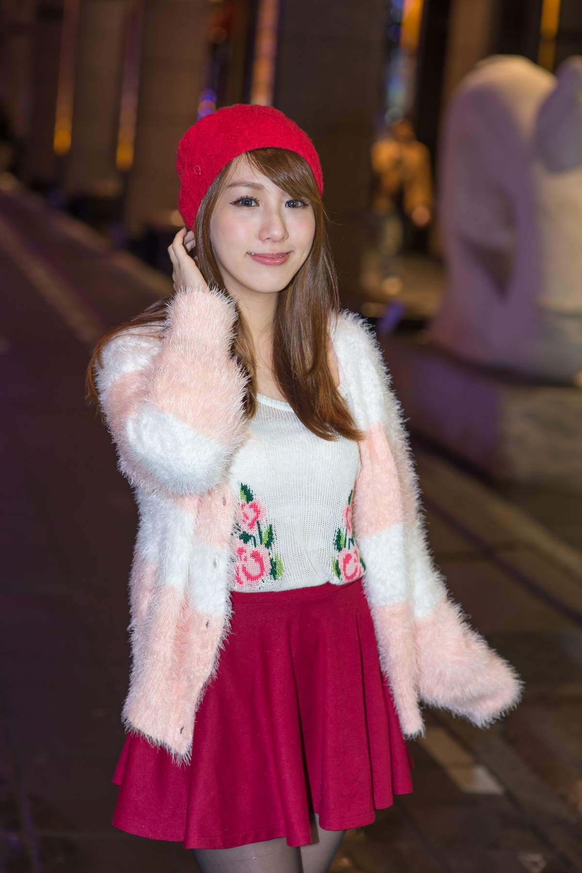 最新7160美女模特台湾正妹呂小步吕思莹黑丝夜拍高清妹子写真集图片