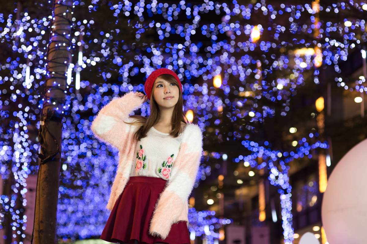 最新7160美女模特台湾正妹呂小步吕思莹黑丝夜拍高清妹子写真集图片
