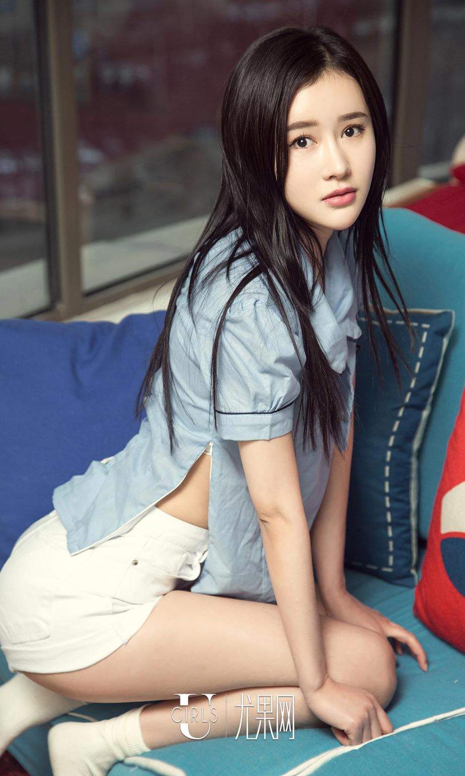 亚洲GOGO美女高清专业王林校服记高清写真集图片