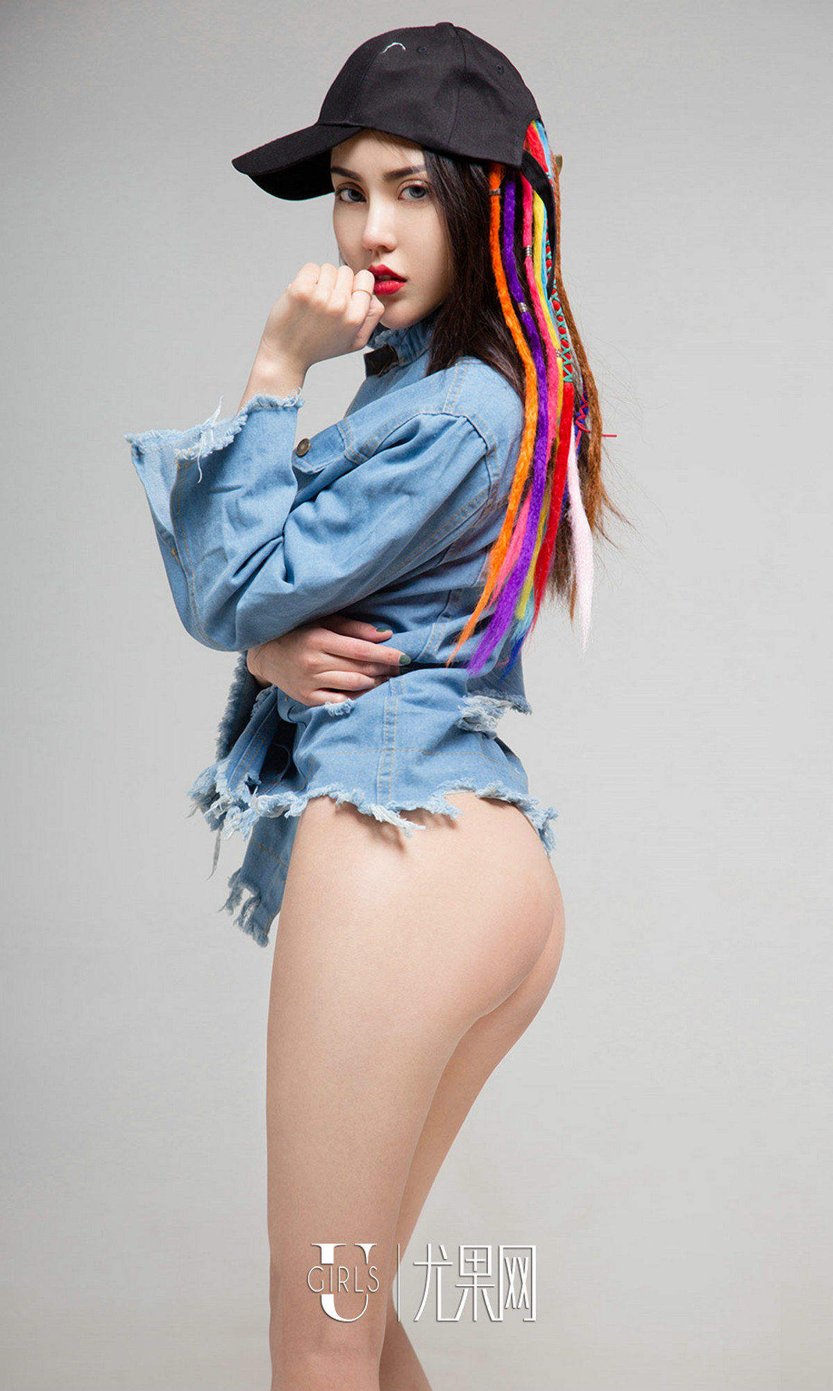 美女明娜图片