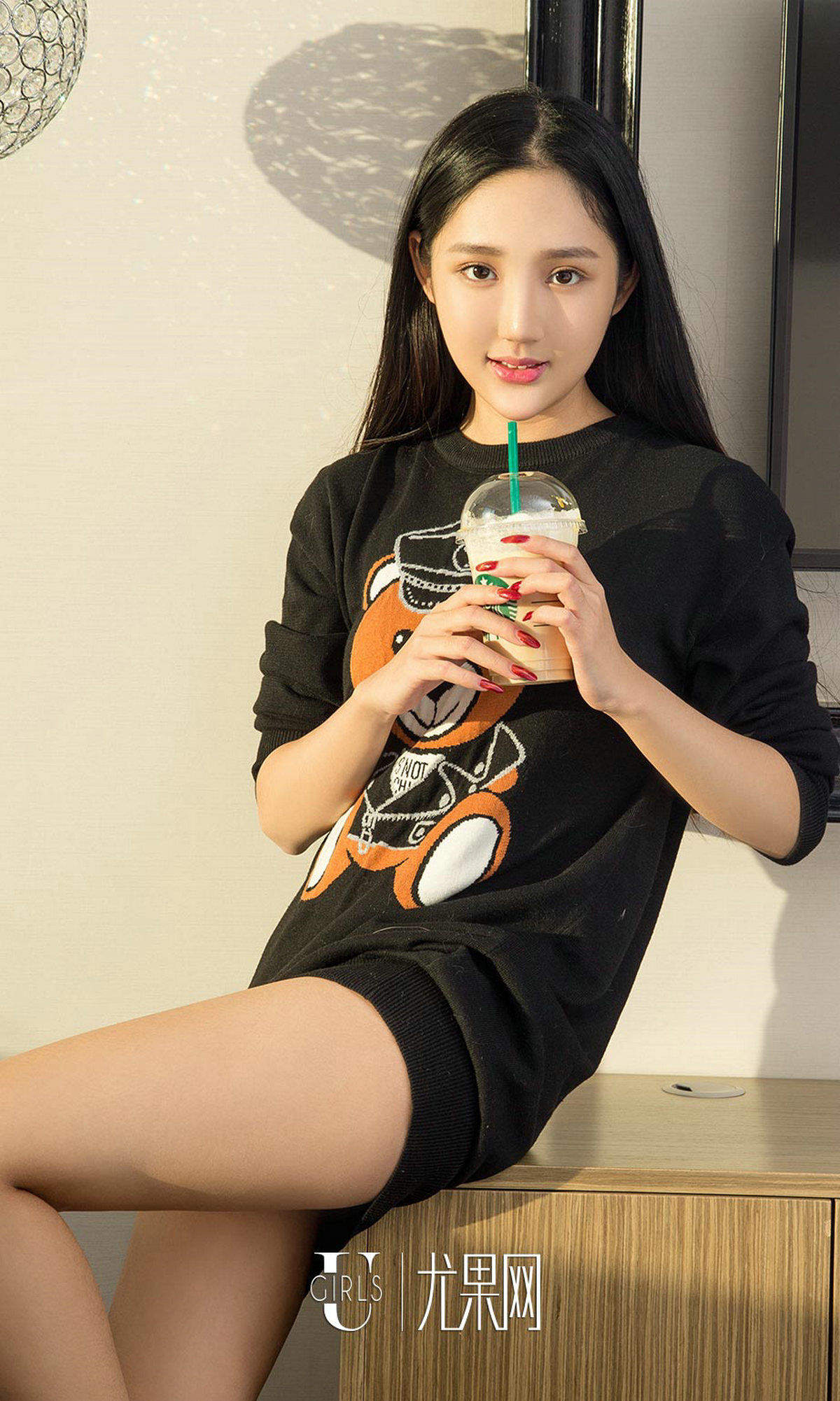 美女唐璐图片