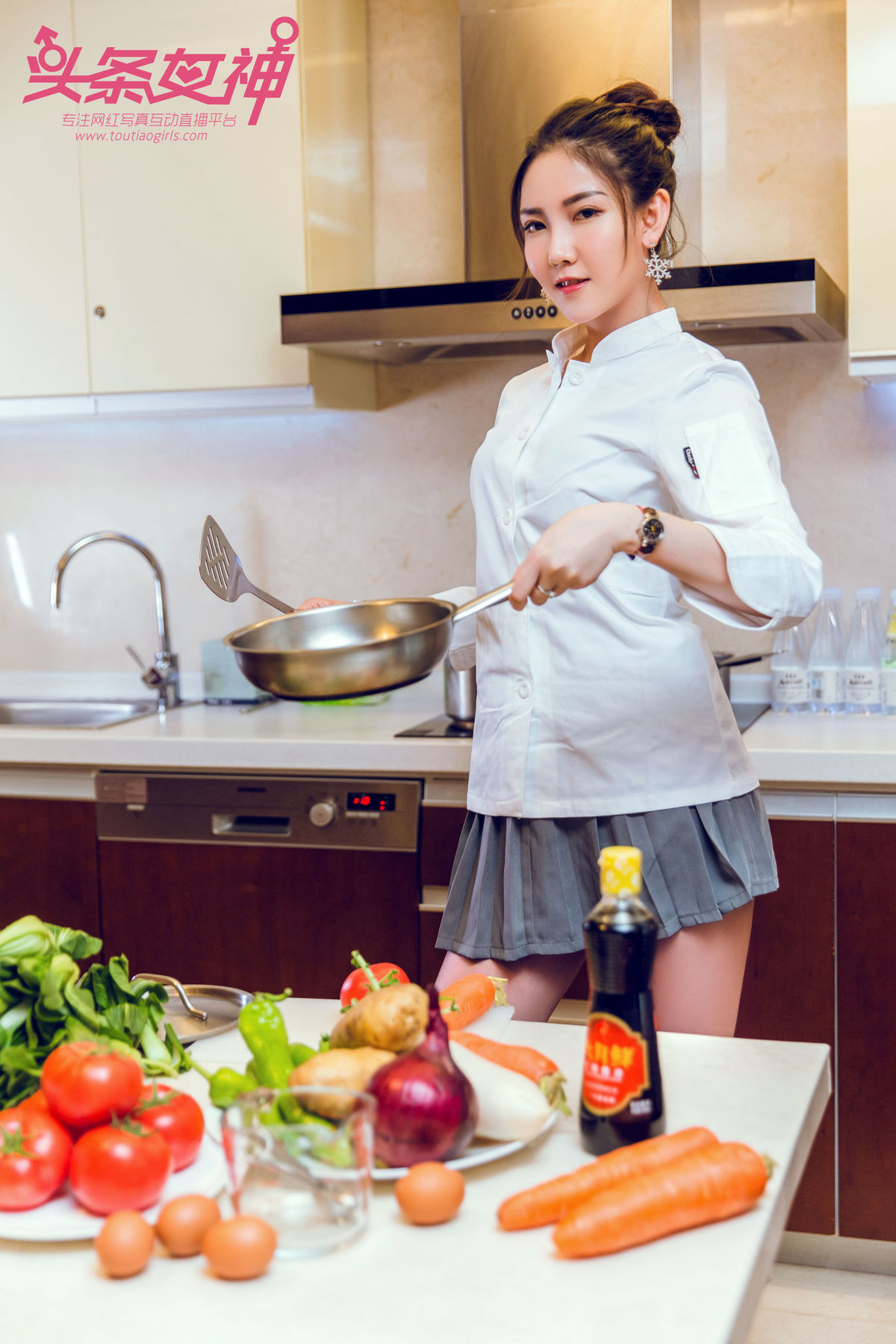 上海美女模特冯雪娇黑裙丽人写真集图片