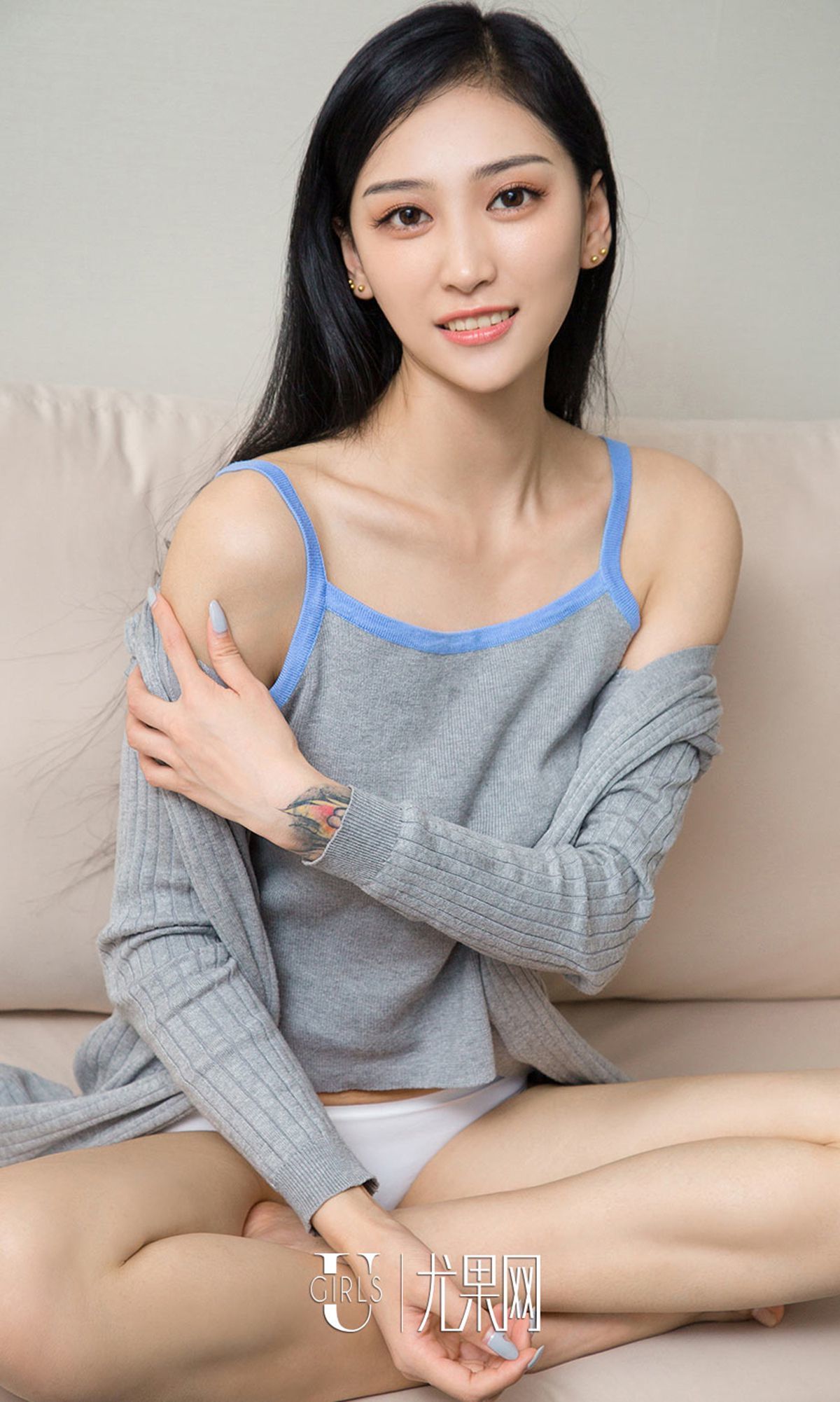 安雅若图片