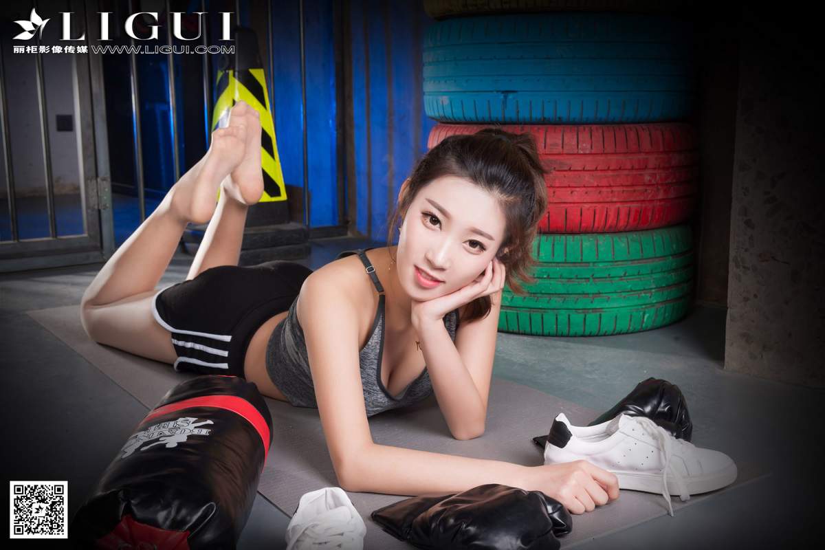 美女筱筱图片