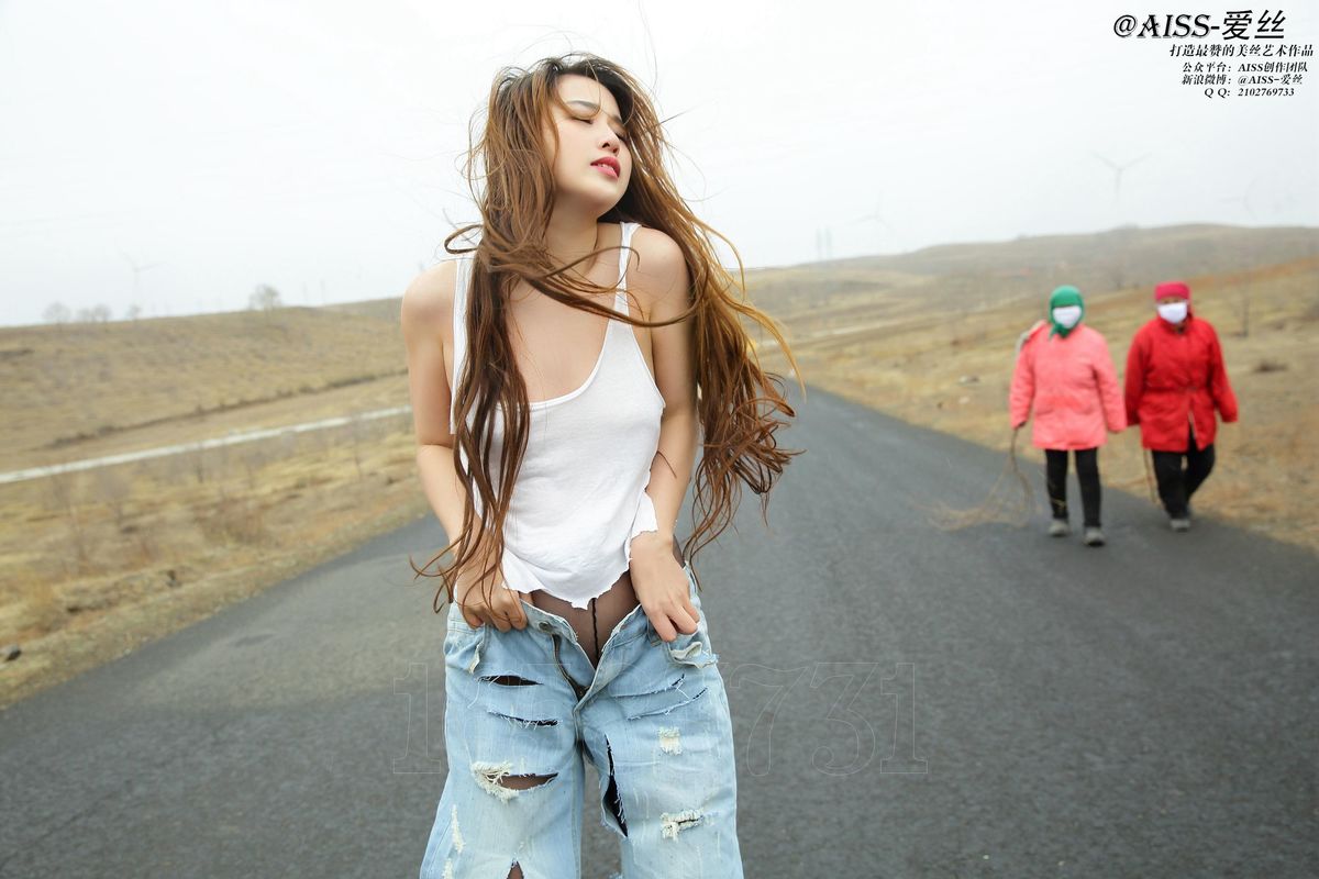 美女若兮图片