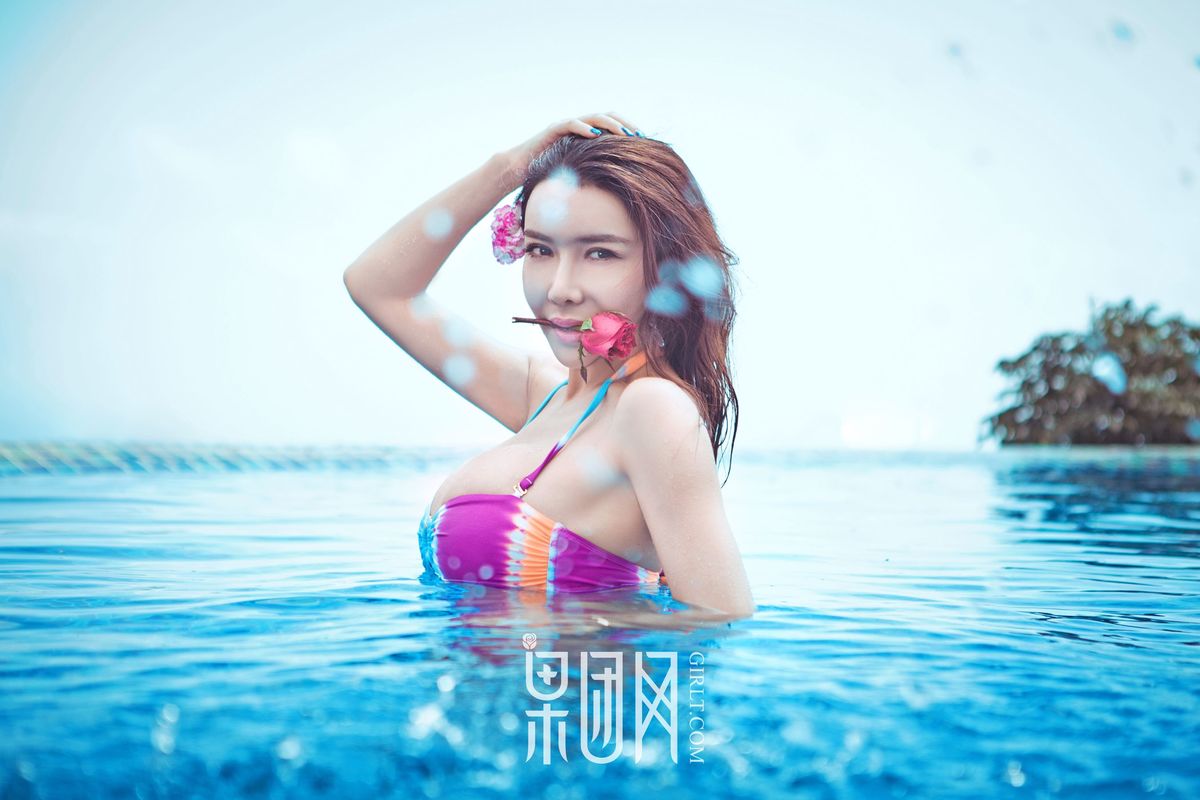 美女龚玥菲图片