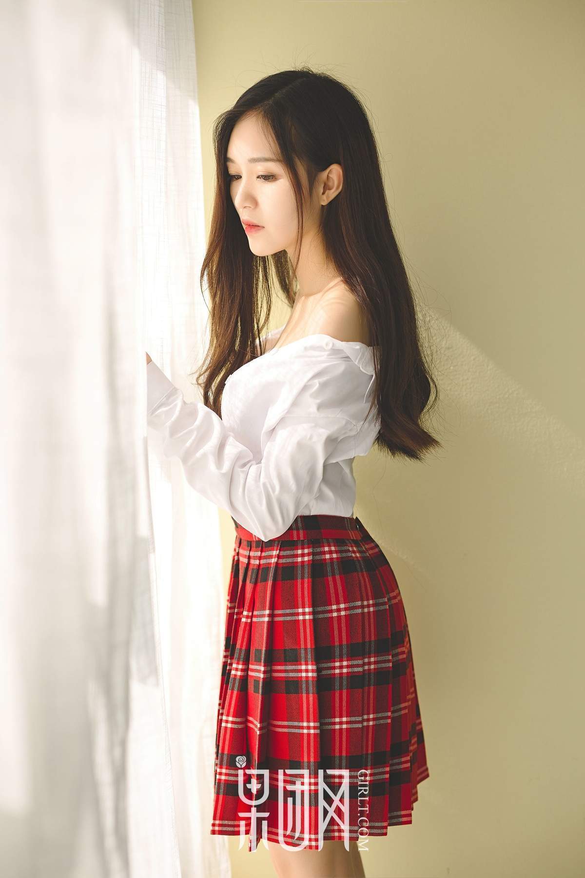 日韩97160美女尹意纯玉女高清mm写真集图片