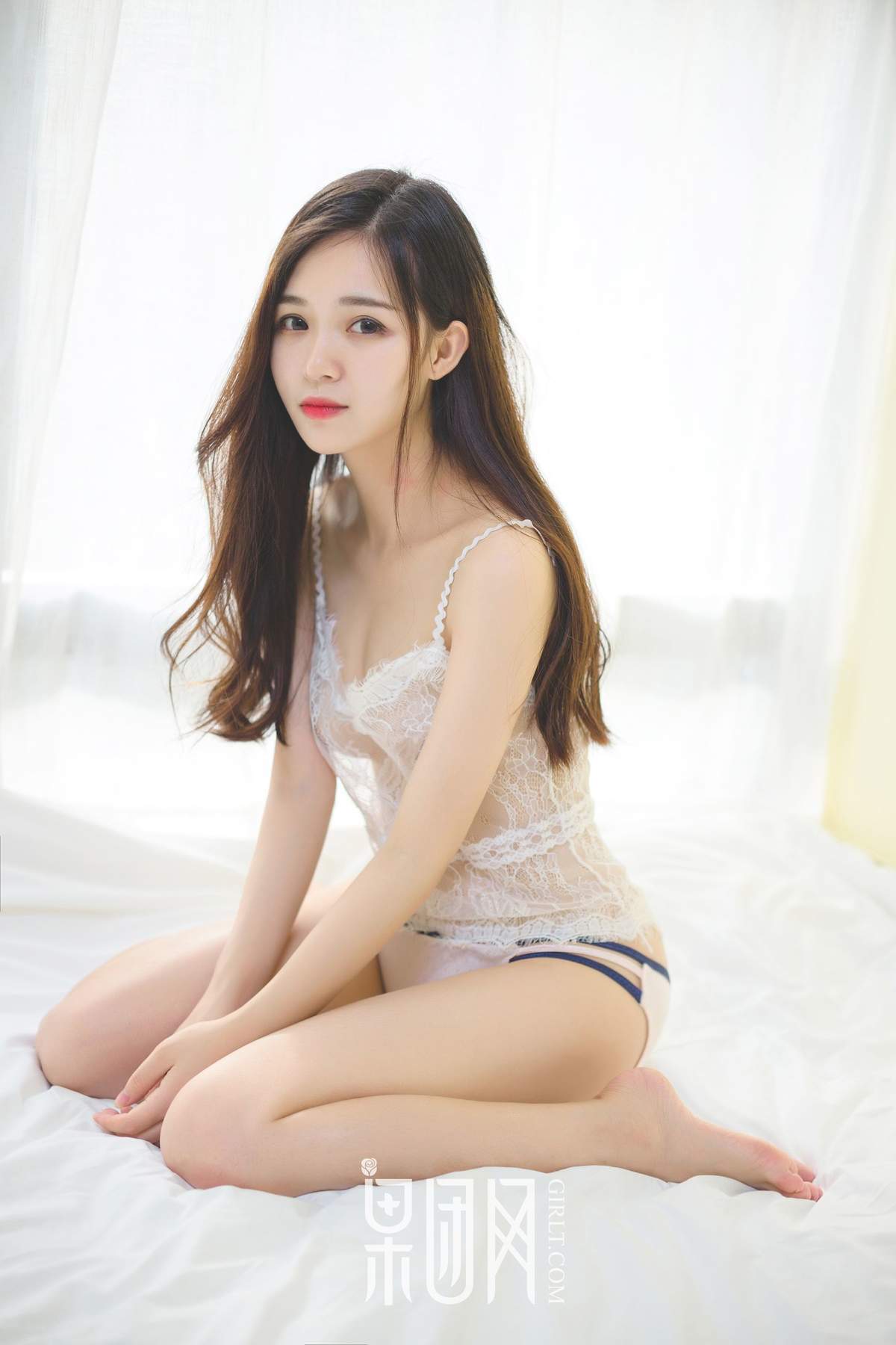 日韩97160美女尹意纯玉女高清mm写真集图片