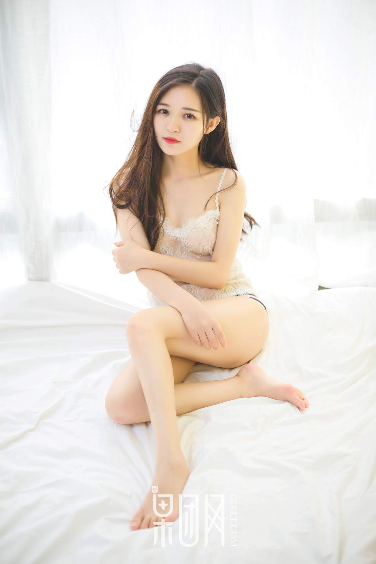 日韩97160美女尹意纯玉女高清mm写真集图片