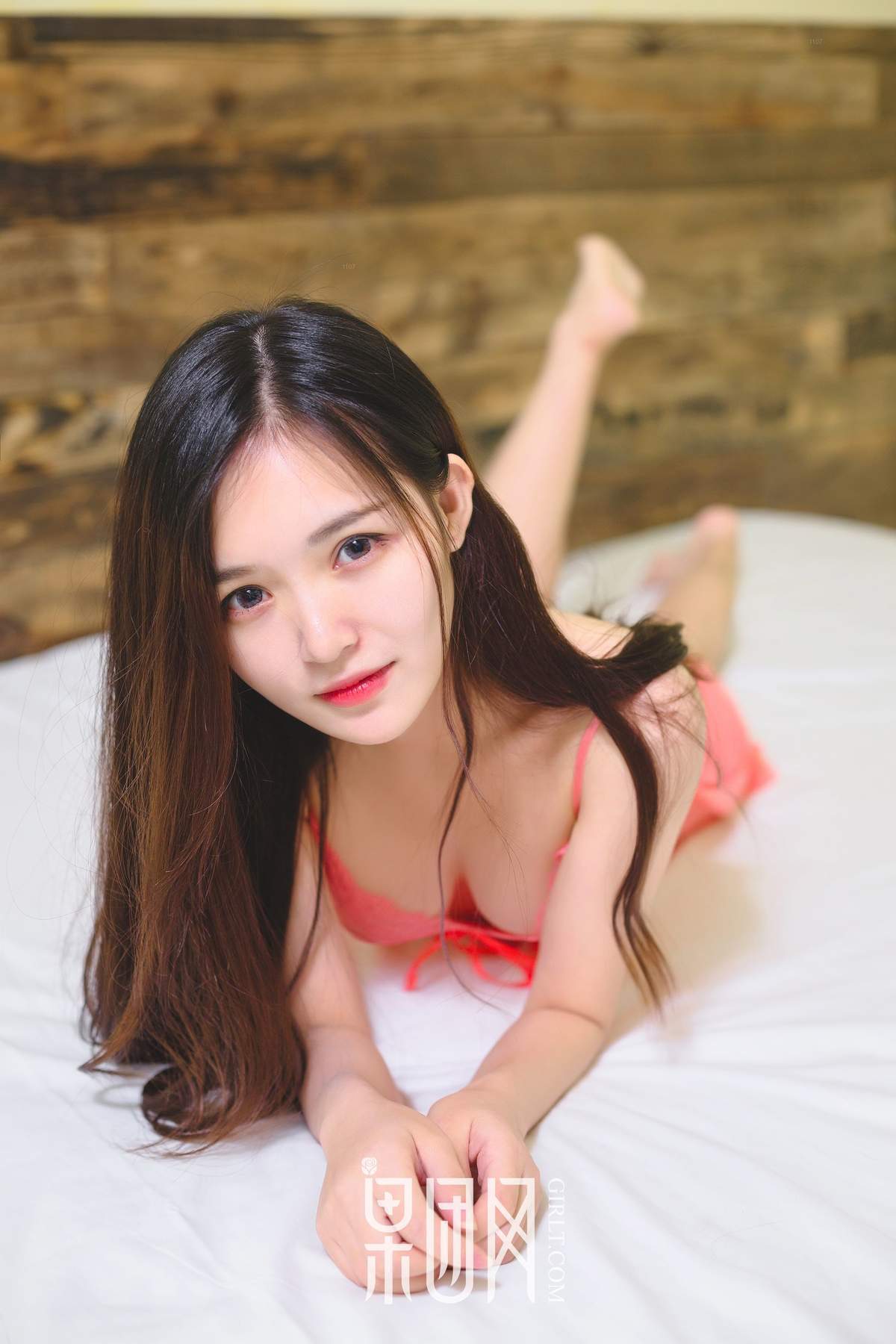 日韩97160美女尹意纯玉女高清mm写真集图片