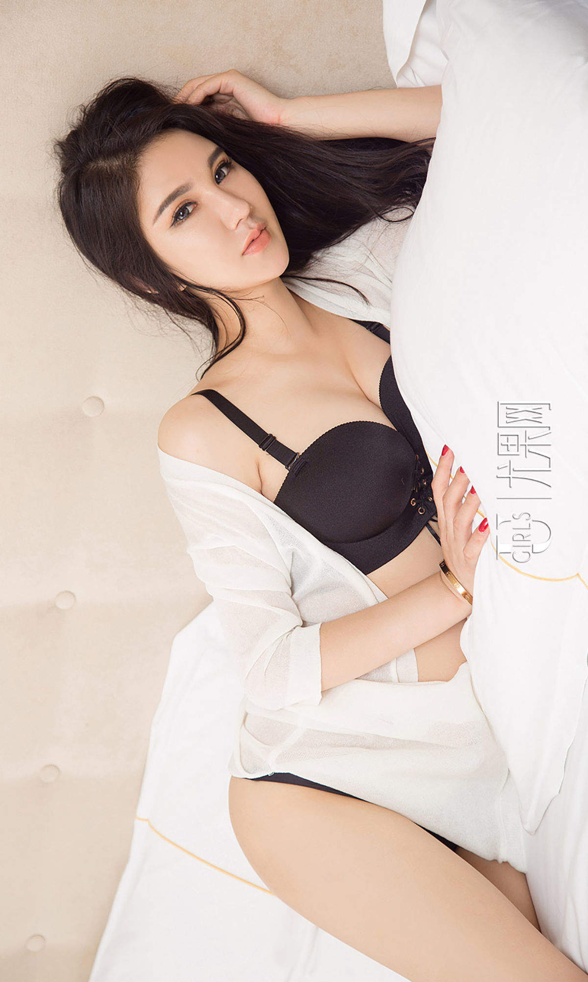骆雪淇图片