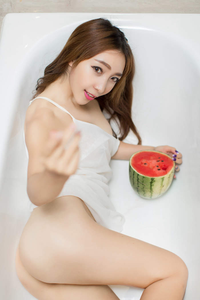 美女奶油图片