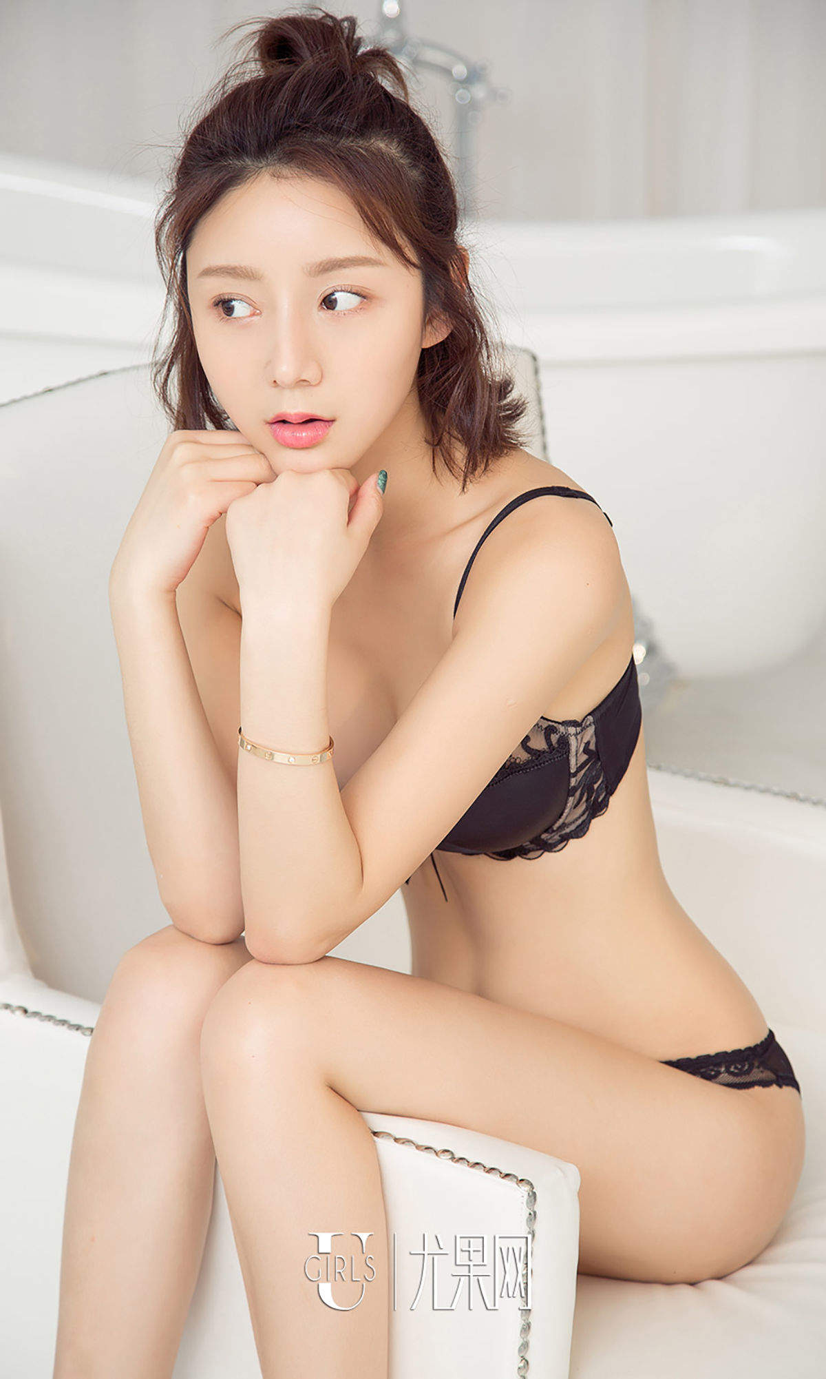 田慕儿图片