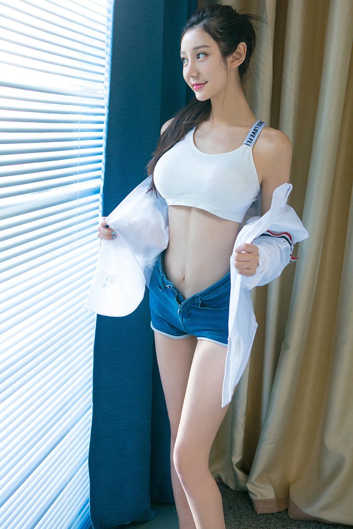 唯一西方美女田慕儿爱慕之心高清mm写真集图片