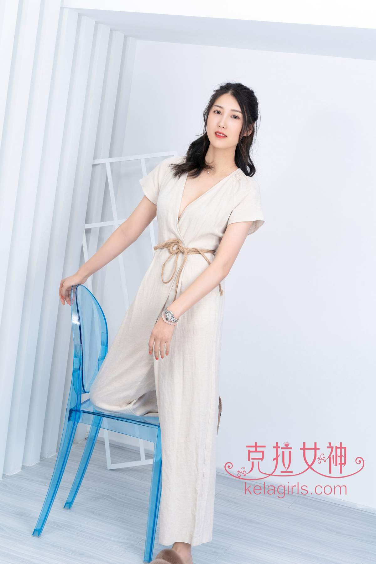 美女王睿图片