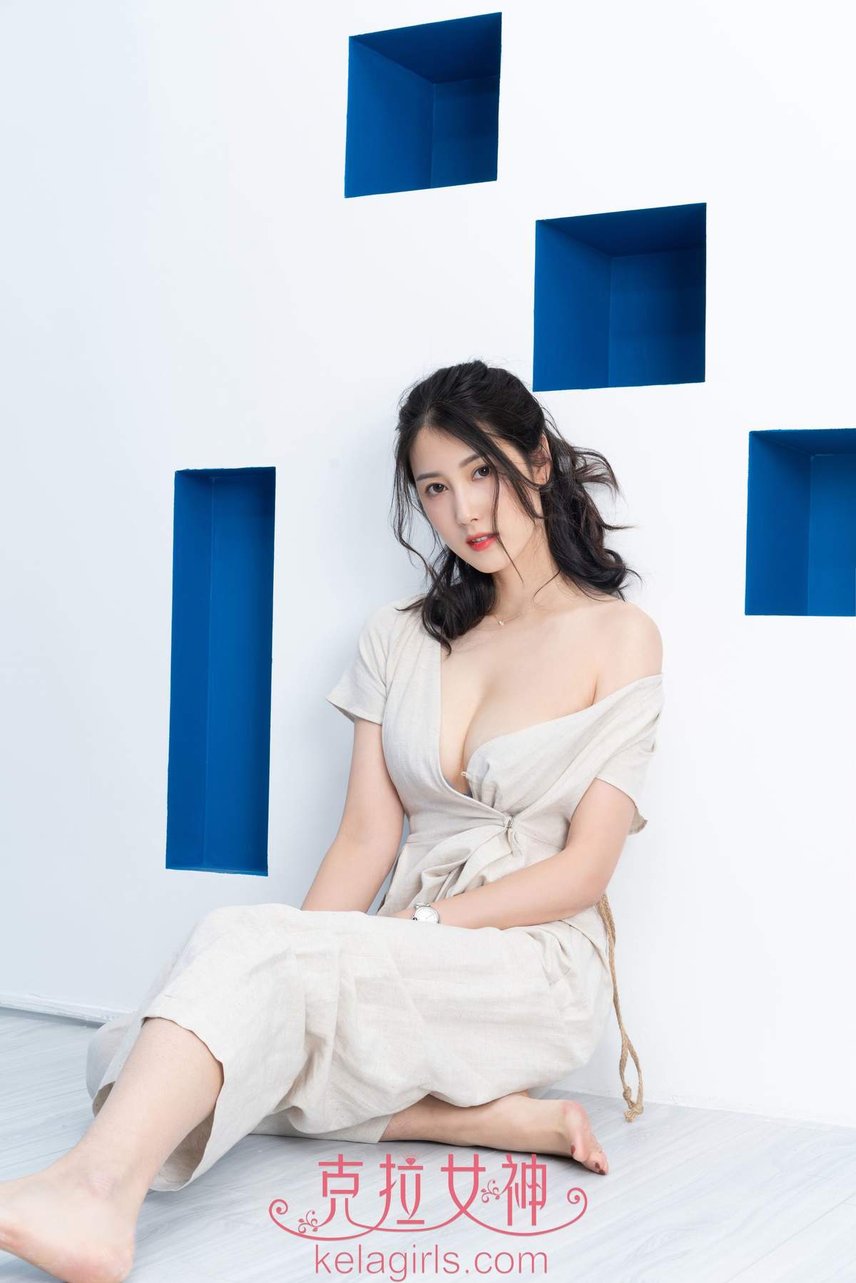 美女王睿图片