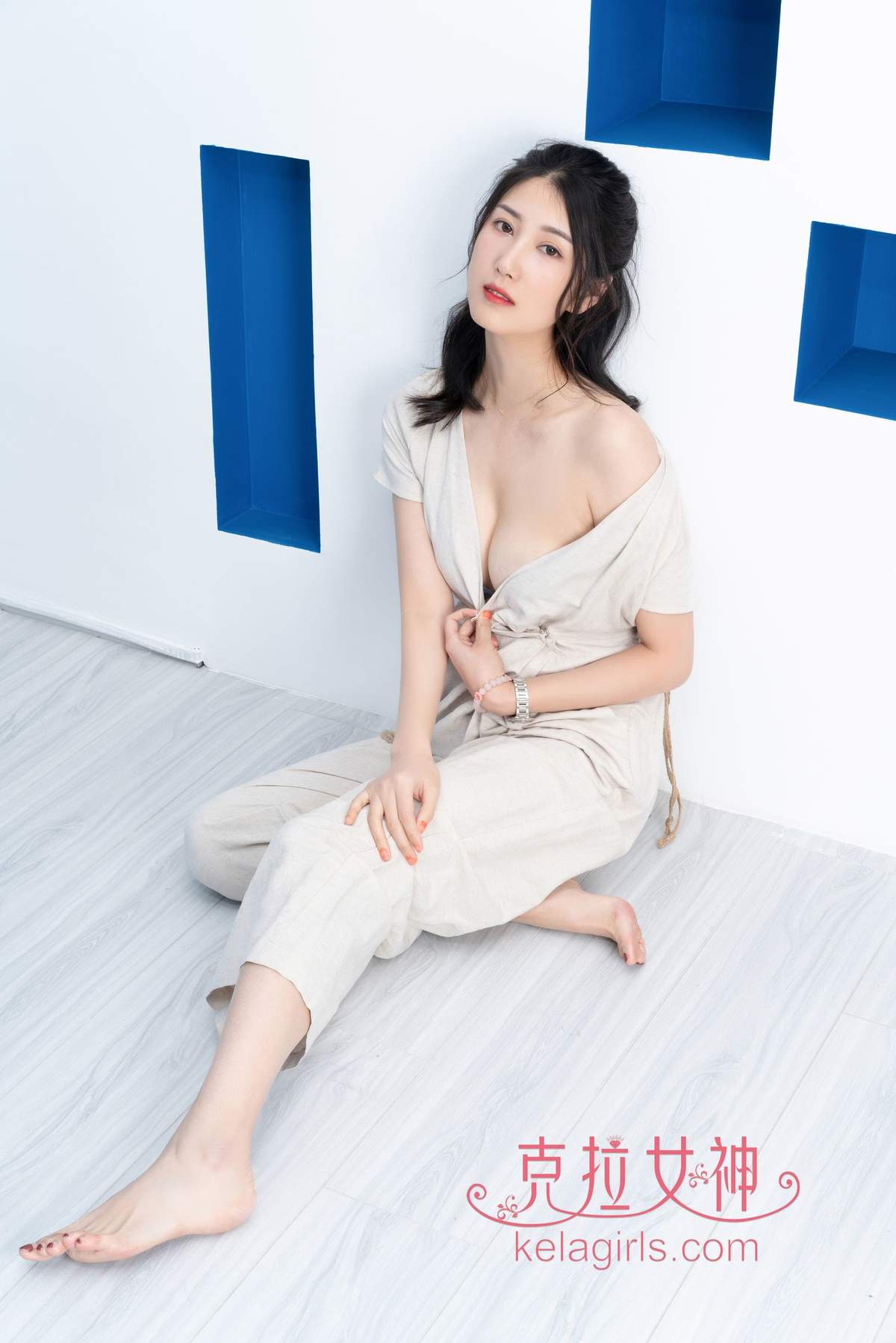 美女王睿图片