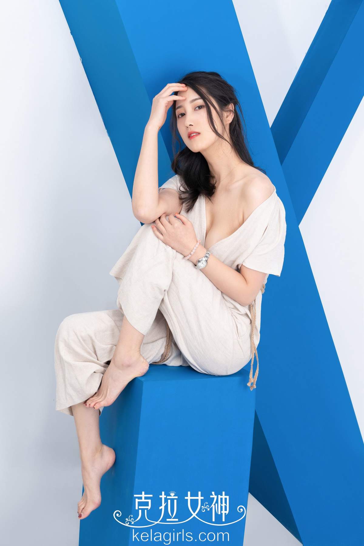 美女王睿图片